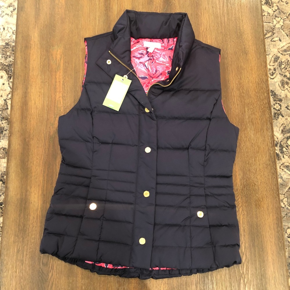 NWT Lilly Pulitzer Navy Isabelle Puffer Vest!